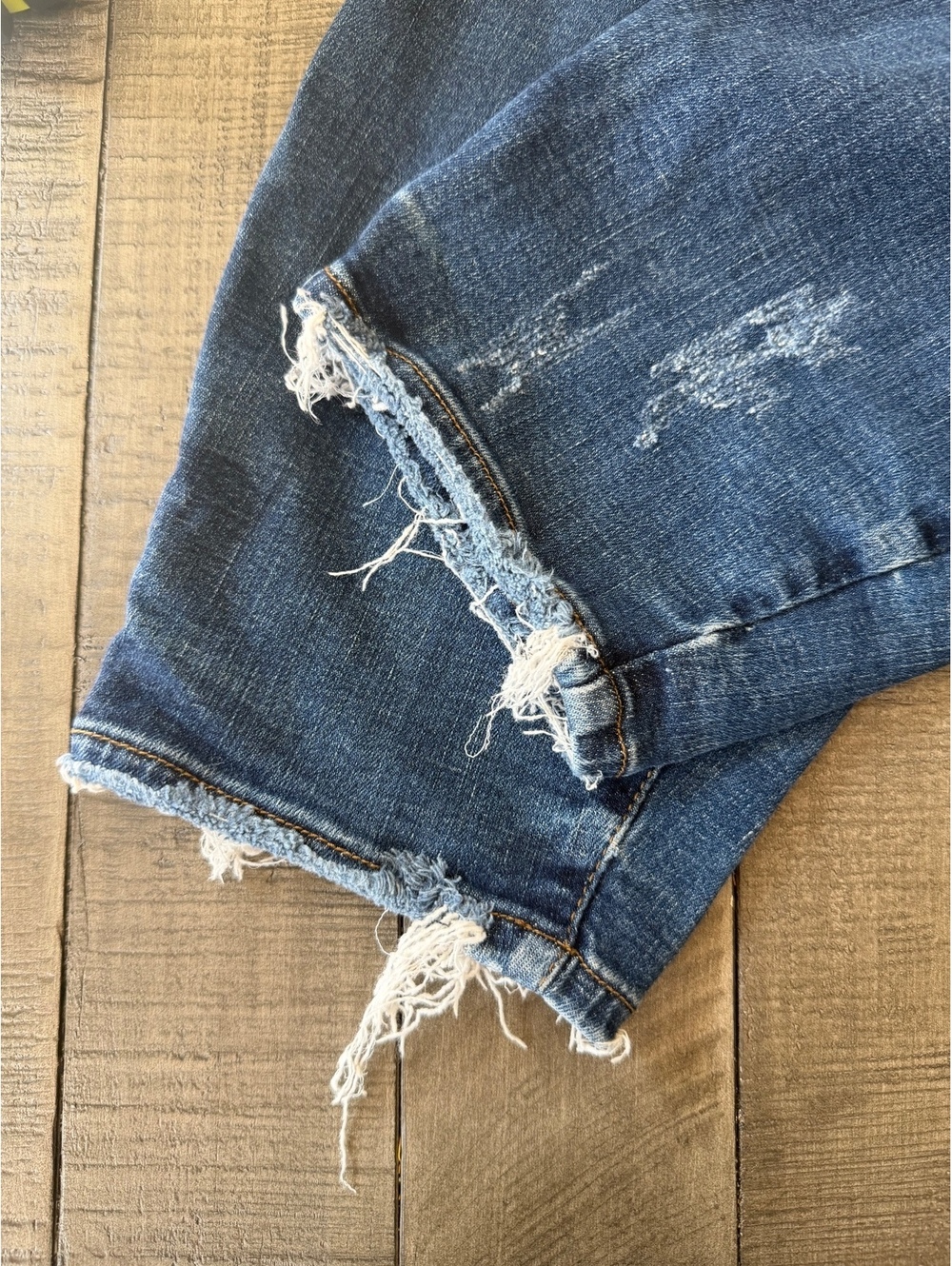 Judy Blue Relaxed Fit Distressed Jeans - Picture 7 of 11